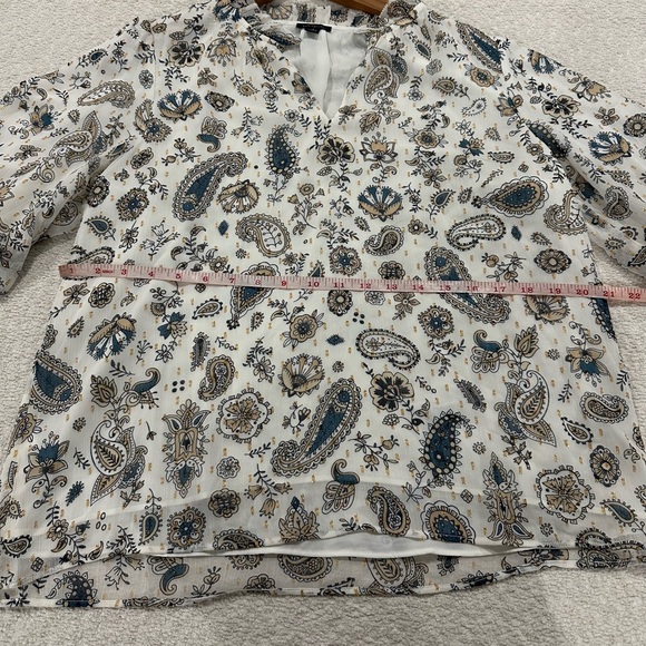 Ann Taylor Women’s Lightweight Blouse Paisley Print Size Medium - Picture 6 of 8
